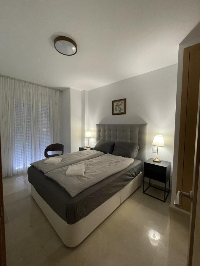 Casa Rosa Nova Apartment Marbella Bagian luar foto